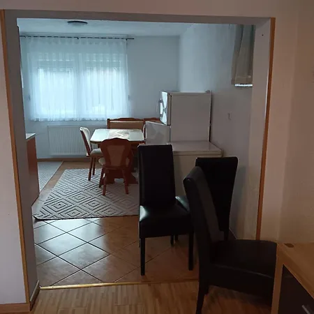 Apartament Apartmani Srebrenik *